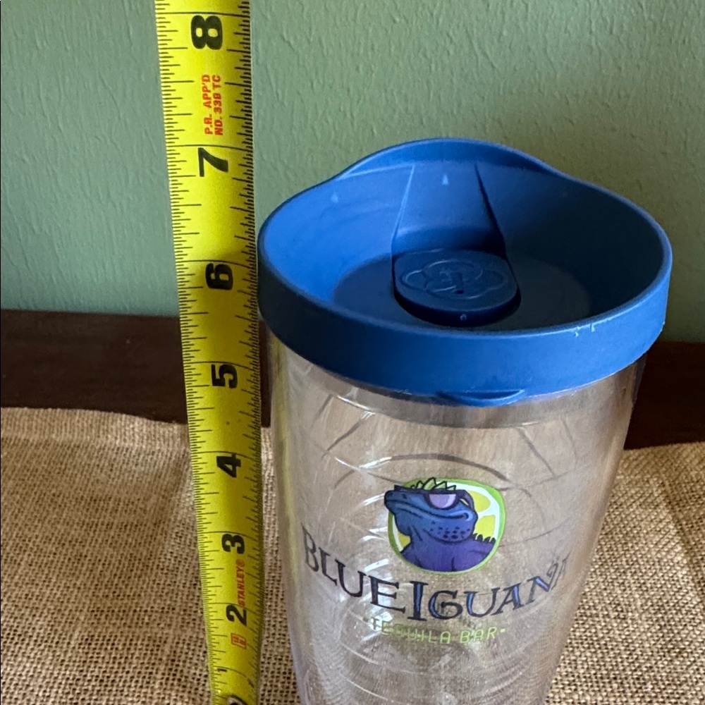 Tervis Blue Iguana Tequila Bar Carnival Cruise 16 oz Insulated Tumbler - Picture 8 of 11